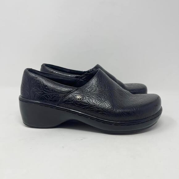 Klogs Genoa Slip On Clogs Womens 7 Black Tooled Leather Slip Resistant Nursing - Picture 2 of 9